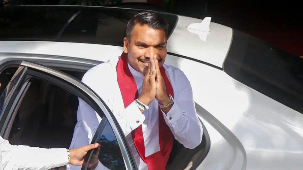 श्रीलंका के पूर्व राष्ट्रपति महिंदा राजपक्षे के बेटे नामल राजपक्षे गिरफ्तार, 8 लाख डॉलर रिश्वत का आरोप