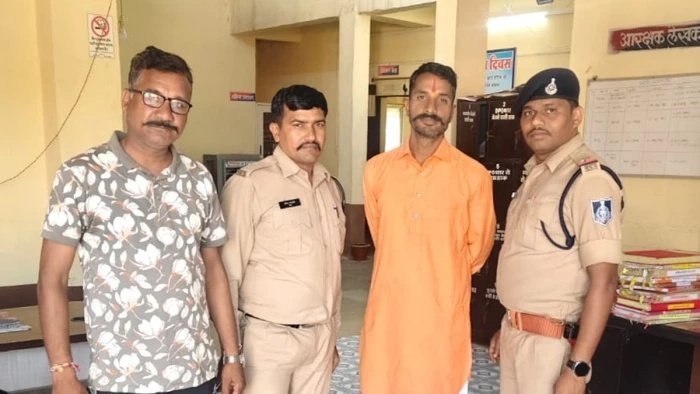 धार में तनाव, बिना अनुमति रैली निकालने पर सनातन प्रहरी समिति के सदस्य हिरासत में
