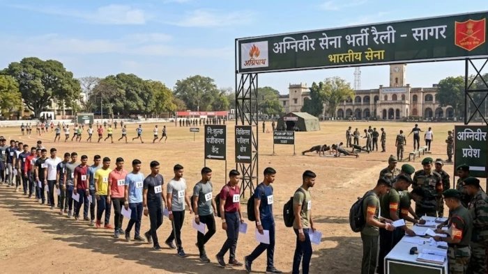सागर में अग्निवीर सेना भर्ती रैली में आने वाले युवाओं के लिए मसीहा बने जंडेल सिंह गुर्जर, निशुल्क भोजन-आवास की घोषणा