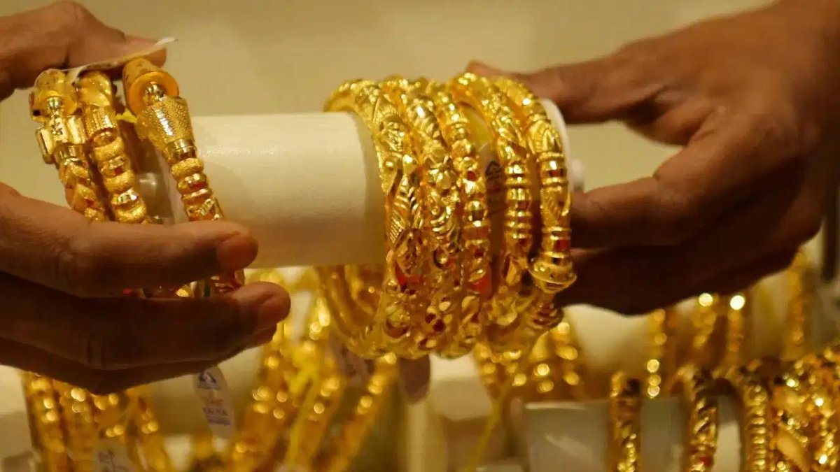 घरों में रखे 31 हजार टन सोने को सर्कुलेशन में लाने की योजना, सितंबर में 15 फीसदी तक और गिर सकता है आयात