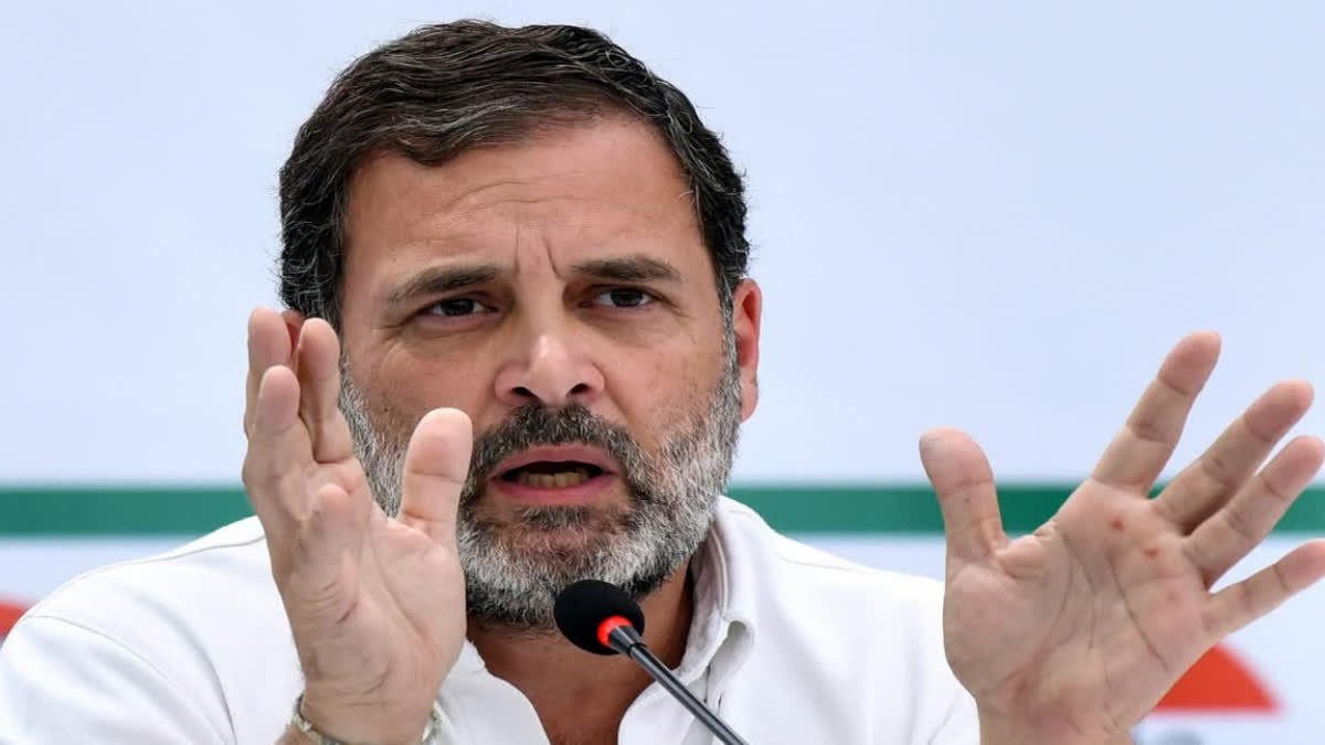 कांग्रेस ने जुटाए 50 हजार छात्रों के शामिल होने का दावा, खेल गतिविधियों का हवाला देकर प्रशासन सतर्क