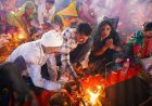 पितृ पक्ष में बागेश्वर धाम की अनोखी पहल; धीरेंद्र शास्त्री ने कराया ऑनलाइन हवन, घर बैठे पाएं पितृ दोष से मुक्ति