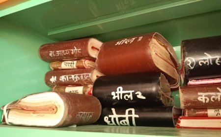 1000 साल पुरानी पोथियों में दर्ज है पूर्वजों का इतिहास, जानें 'तलवार और आम वाले पंडा' की कहानी