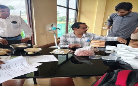 सागर में रसूखदारों के होटलों पर प्रशासन का छापा, सील हुए 5 रिसॉर्ट, जंगल में मिली 30 लाख की शराब