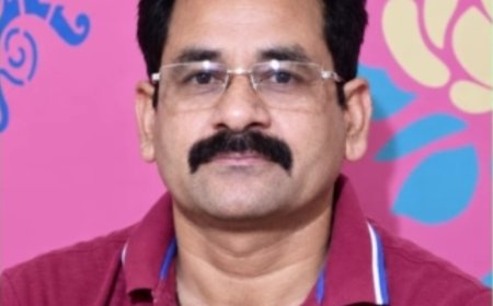'ऑर्डर लिखा रखा है, 2 लाख लाओ'; छतरपुर में पटवारी की रिश्वतखोरी की खुली पोल, SDM की जांच के बाद निलंबन