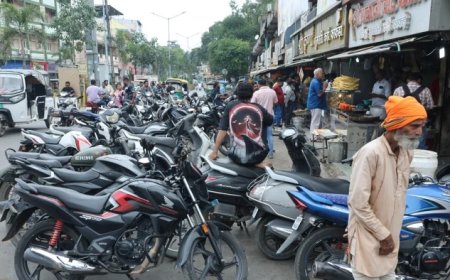 जेल रोड और रानीपुरा में नगर निगम की बड़ी कार्रवाई, अवैध निर्माण और अतिक्रमण हटाया गया