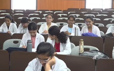 मध्य प्रदेश में हिंदी मीडियम से डॉक्टरी की पढ़ाई का प्रयोग पड़ा सुस्त, जानें कुलपति का बयान