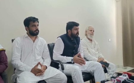 'राहुल गांधी पहले सच्चर कमेटी रिपोर्ट पढ़ें और UCC पर स्टैंड साफ करें'; बुरहानपुर पहुंचे मोहसिन खान का हमला