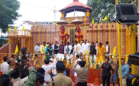 अंग्रेजों की गुलामी ठुकराने वाले अमर शहीदों के नाम होंगे MP के आदिवासी छात्रावास; मंत्री विजय शाह का बड़ा ऐलान