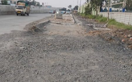 देवास नाका फ्लाईओवर पर सर्विस रोड का निर्माण तेज, सत्यसाईं चौराहा की तरफ से शुरू हुई खोदाई