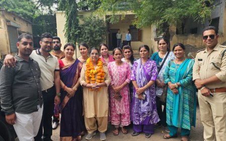 ईमानदारी और उत्कृष्ट सेवा के लिए याद की गईं दुर्गा भालसे, स्टाफ ने दी अश्रुपूरित और आत्मीय विदाई