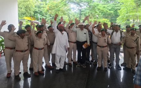 मोहन सरकार का कर्मचारियों को बड़ा तोहफा! पेंशन, प्रमोशन और अनुकंपा मामलों का जल्द होगा समाधान