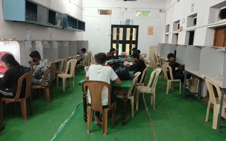 एक्सीलेंस स्कूल के पूर्व प्राचार्य की अनूठी पहल, पहली से बारहवीं कक्षा तक के बच्चों को पढ़ा रहे हैं मुफ्त