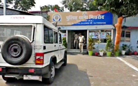 क्लब के बाहर खड़ी कार में तोड़फोड़, टूटे कांच का टुकड़ा आंख में लगने से छात्र गंभीर रूप से घायल
