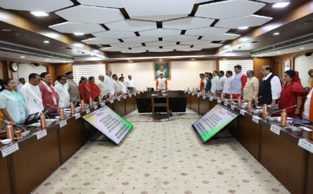MP में ब्लॉक स्तर पर खुलेंगे 10 एकड़ के स्पोर्ट्स कॉम्प्लेक्स; एयर एम्बुलेंस के लिए बनेगा हेलीपैड, कैबिनेट का बड़ा फैसला