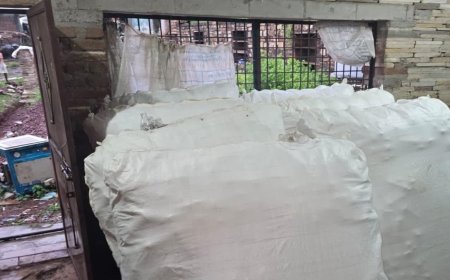 लाइसेंसी ठेकों से बेची जा रही थी मौत की शराब! सागर पुलिस ने जब्त की डाई मशीन और हजारों बोतलें