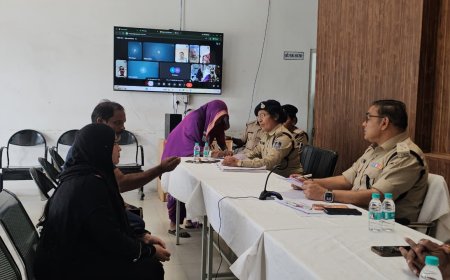 तकनीकी नवाचार का उपयोग कर बड़वानी पुलिस ने ऑनलाइन सुनी आमजन की समस्याएं, 5 मामलों का निपटारा