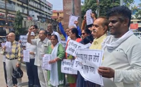 जबलपुर में 'नो UPI डे' का आह्वान; UPI ट्रांजेक्शन टैक्स प्रस्ताव के खिलाफ सड़क पर उतरे संगठन