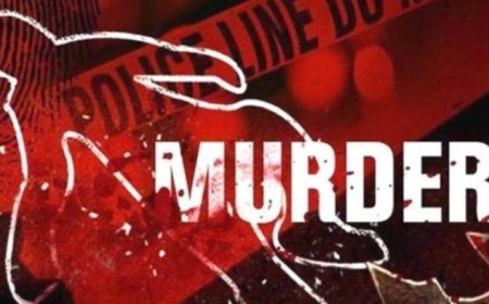 खजूरी सड़क की लेकपर्ल कॉलोनी में खूनी खेल; आरटीओ इंस्पेक्टर का मर्डर, खून से सना हथौड़ा बरामद