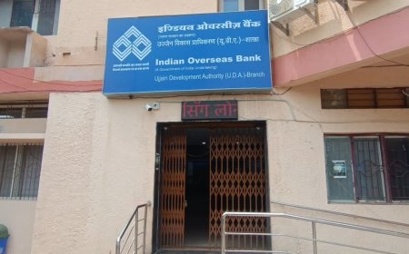 सैलरी कटेगी फिर भी सड़कों पर उतरेंगे 12 लाख बैंककर्मी, मोबाइल बैंकिंग सेवाएं रहेंगी चालू