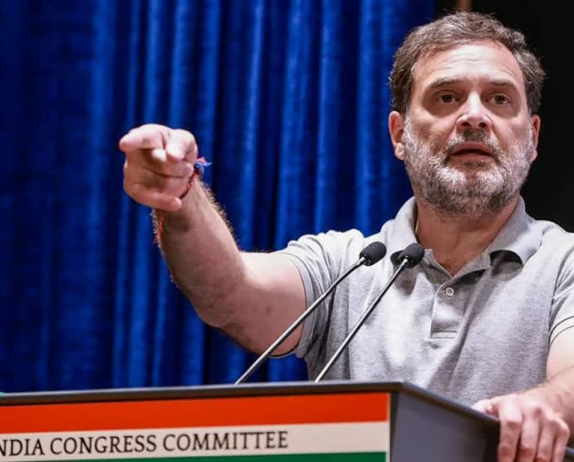 राहुल गांधी के इंदौर कार्यक्रम पर 10 लाख की फीस पर बवाल; जीतू पटवारी ने RSS पर उठाए सवाल