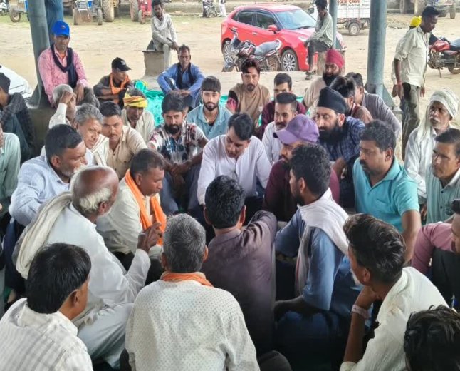 गुना में खाद संकट पर गरमाई सियासत, ई-टोकन सिस्टम सुधरा नहीं तो होगा उग्र आंदोलन