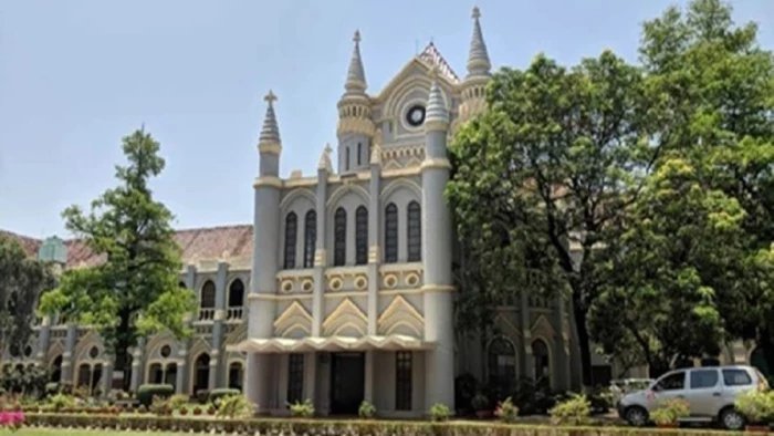 एमपी हाईकोर्ट ने बीएड अभ्यर्थियों को दिया बड़ा झटका, प्राथमिक शिक्षक चयन परीक्षा पर फैसला