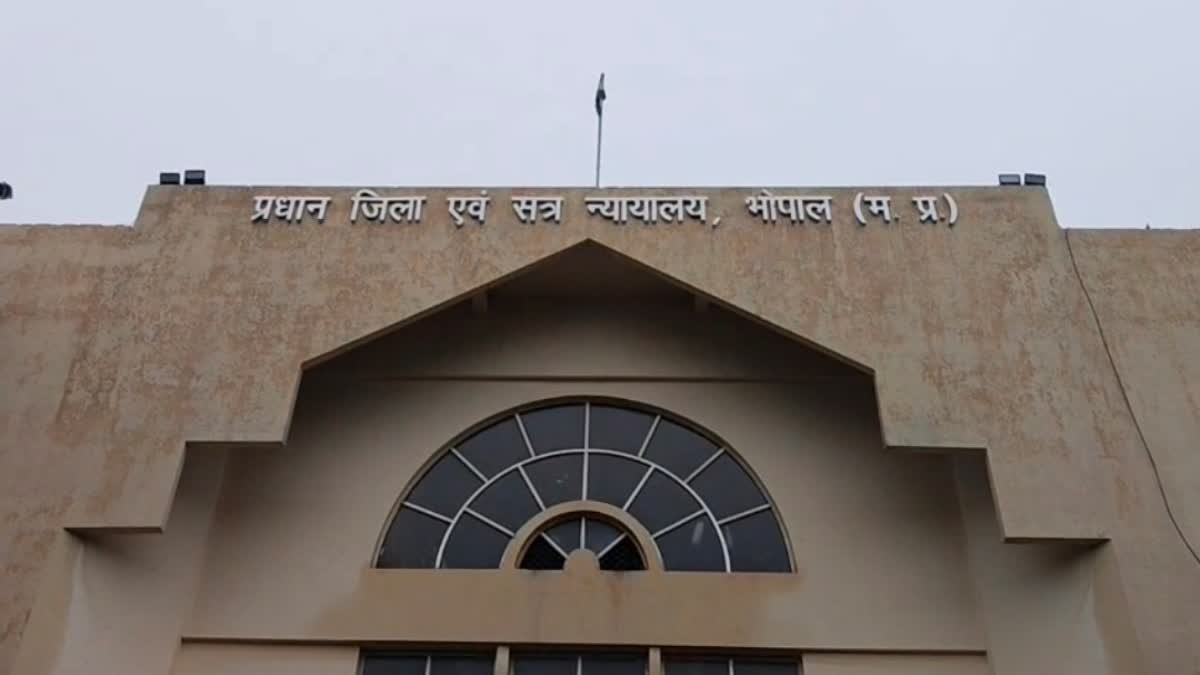 ऐशबाग डबल मर्डर केस में ASI योगेश मरावी को दोहरे आजीवन कारावास की सजा, पत्नी और साली की थी हत्या