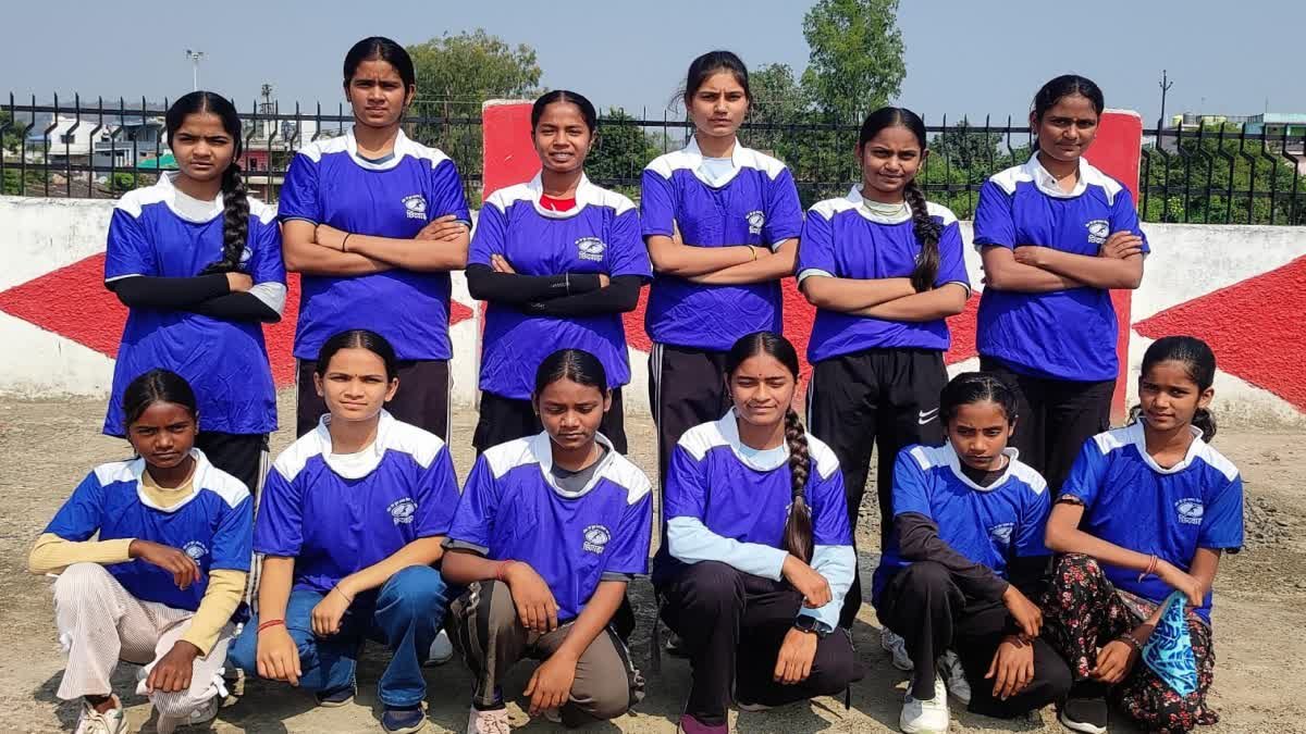 छिंदवाड़ा की बेटियों ने तलवारबाजी प्रतियोगिता में दिखाया दम, विशेष खेल प्लानिंग से मिली बड़ी सफलता
