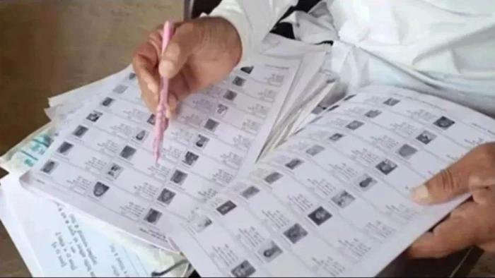 मतदाता सूची से हटे थे 4.5 लाख नाम, अब बीएलओ और बीएलए को दो दिन में मिलेगी छूटे हुए लोगों की सूची