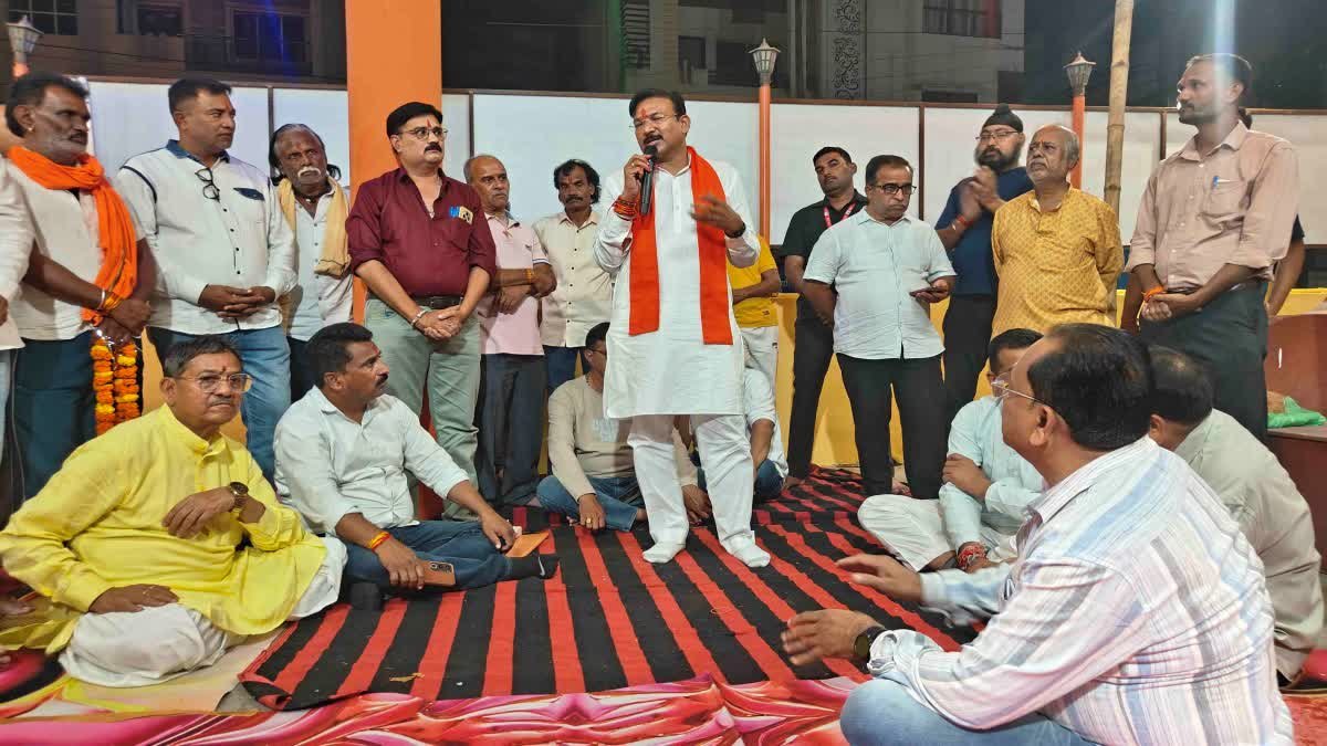 आरएसएस प्रमुख मोहन भागवत से लेकर साक्षी महाराज तक, कौन-कौन दे चुका है ज्यादा बच्चे पैदा करने की सलाह