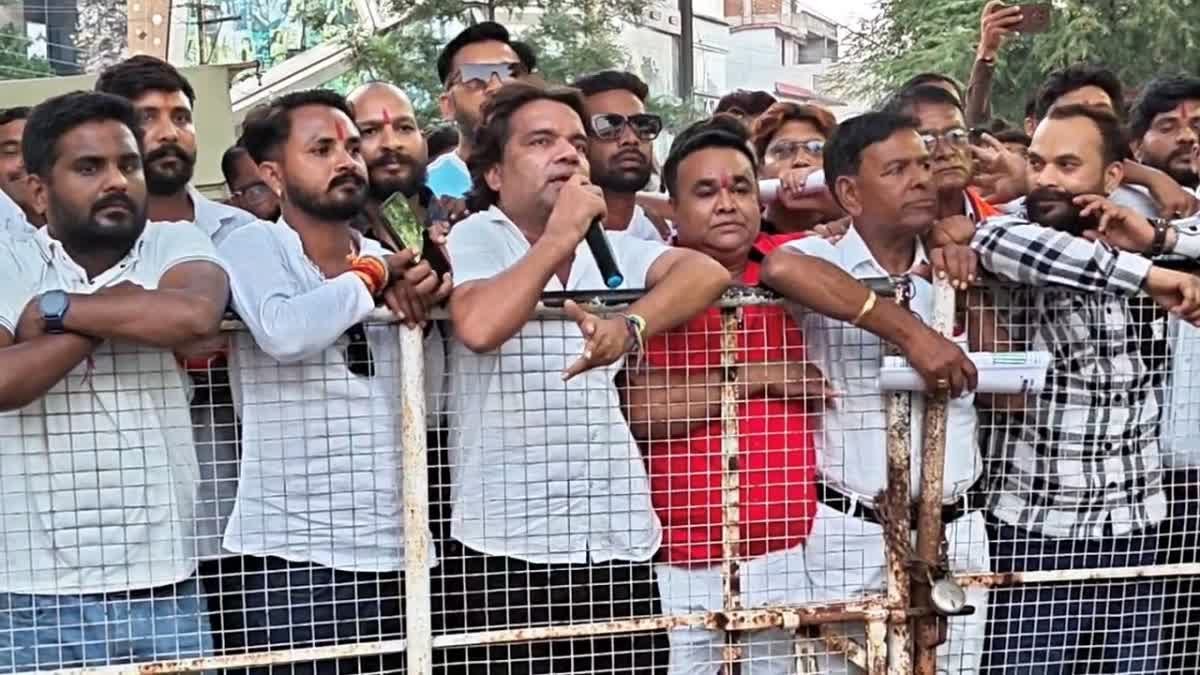 WCL की बंद खदानों की जमीन पर बसे हजारों लोगों को नहीं मिला पट्टा, कलेक्टर कार्यालय पहुंचे ग्रामीण