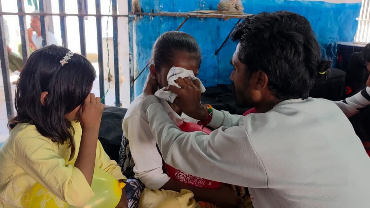 श्राद्ध पक्ष में 200 से अधिक बंदियों ने किया तर्पण, विदाई के वक्त पिता ने बेटियों को कहा 'बेस्ट ऑफ लक'