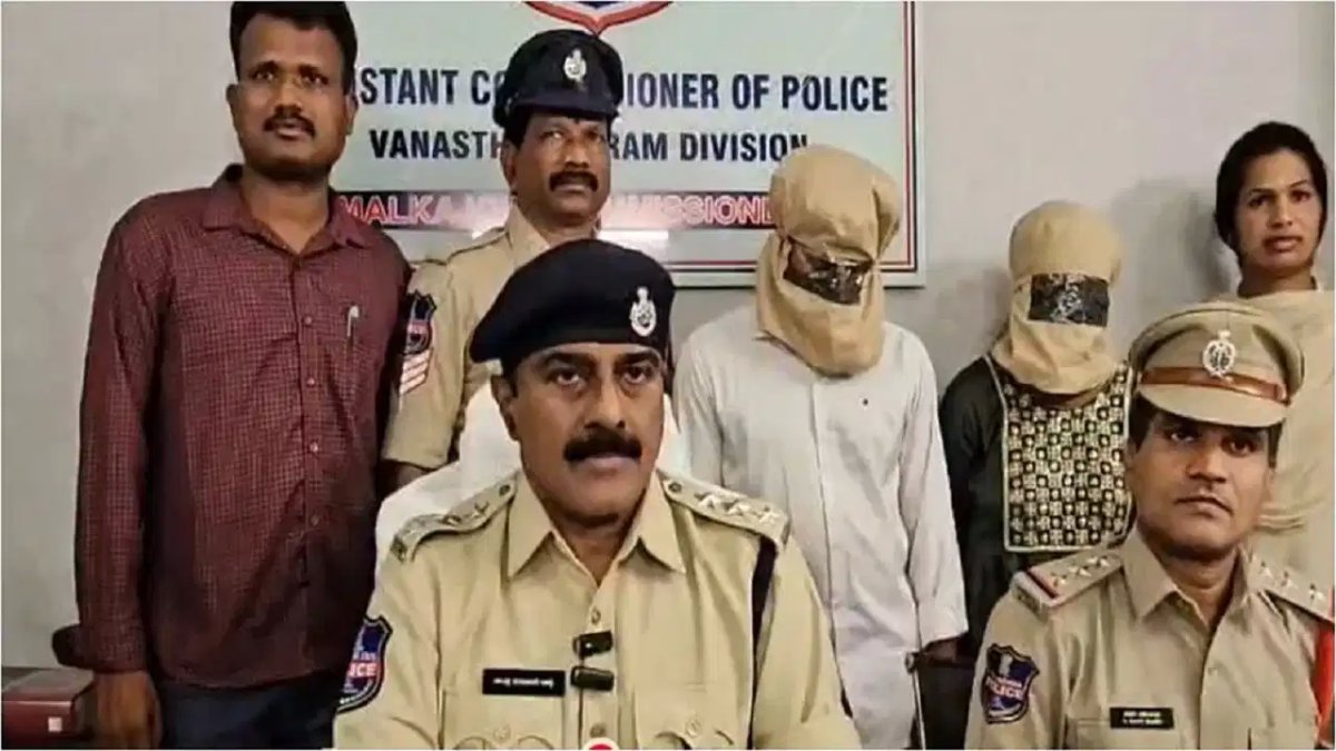शादी के सपने पूरे करने के लिए बने चोर, पुलिस ने 3 तोला सोना और मोबाइल किया बरामद
