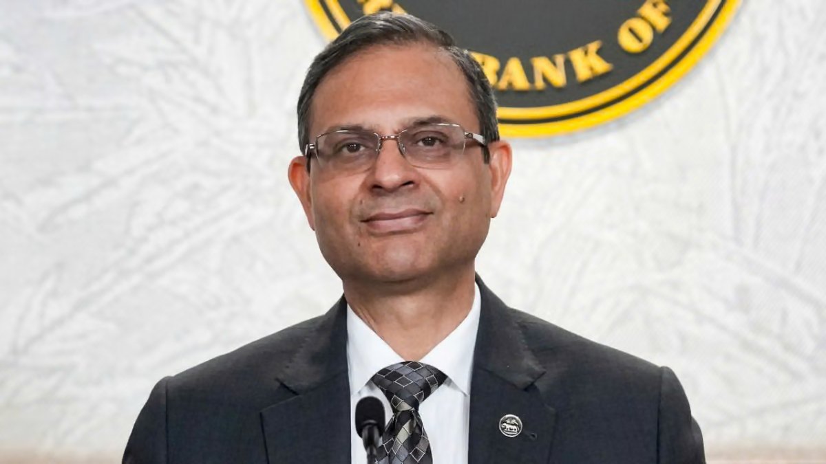 गवर्नर संजय मल्होत्रा का बड़ा बयान, वित्त वर्ष 2026-27 के लिए जीडीपी ग्रोथ का अनुमान बढ़ाकर 7.1% किया