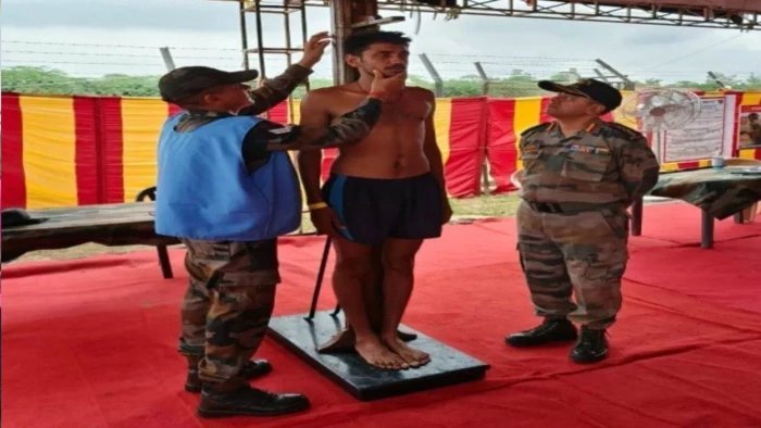 अग्निवीर भर्ती में फर्जीवाड़ा करने वाले 13 युवक गिरफ्तार, उम्र छुपाने के लिए बदले आधार कार्ड और मार्कशीट