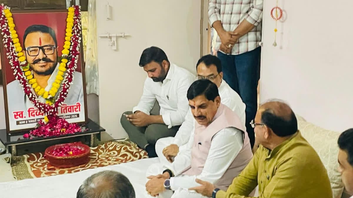 कलेक्टर द्वारा गठित जांच समिति की रिपोर्ट के बाद नगर निगम आयुक्त ने की कार्रवाई, और भी गिर सकती है गाज