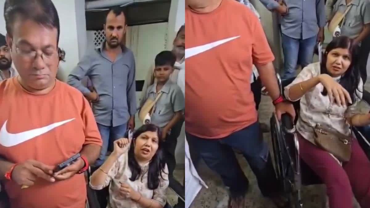नगर निगम की मॉक ड्रिल के दौरान बड़ा हादसा, दमकल वाहन की चपेट में आने से महिला का पैर टूटा