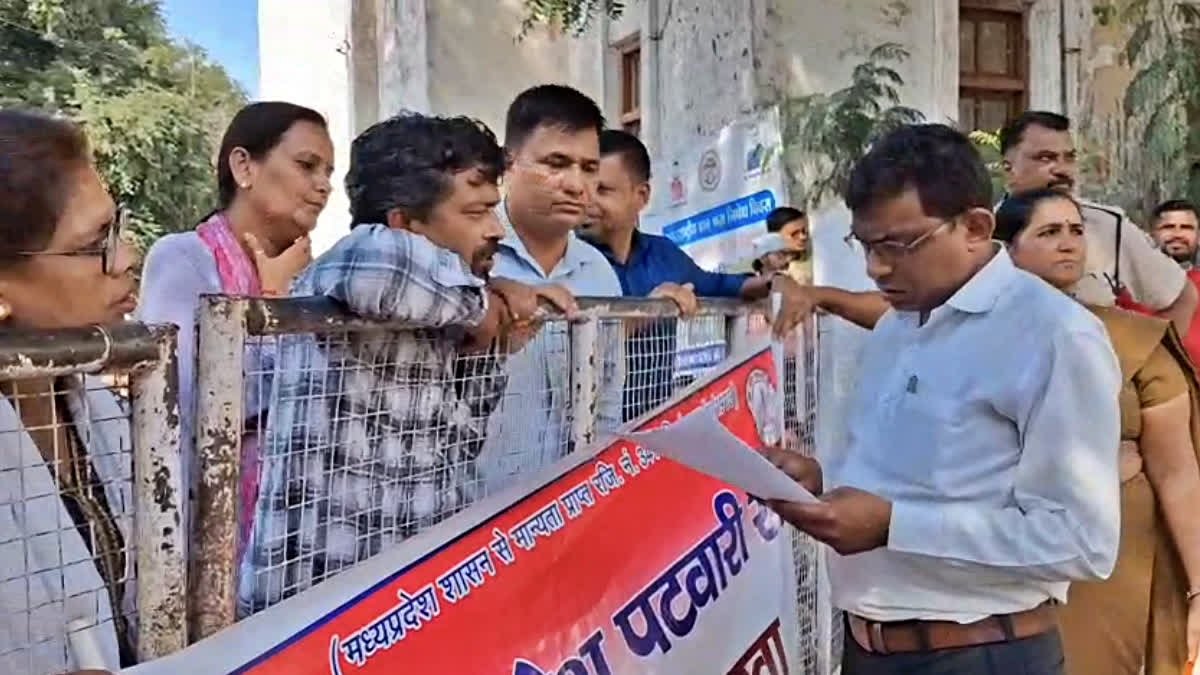 स्वामित्व योजना के विरोध पर प्रशासन सख्त, 11 स्थायी पटवारी सस्पेंड और 32 प्रोविजनल बर्खास्त
