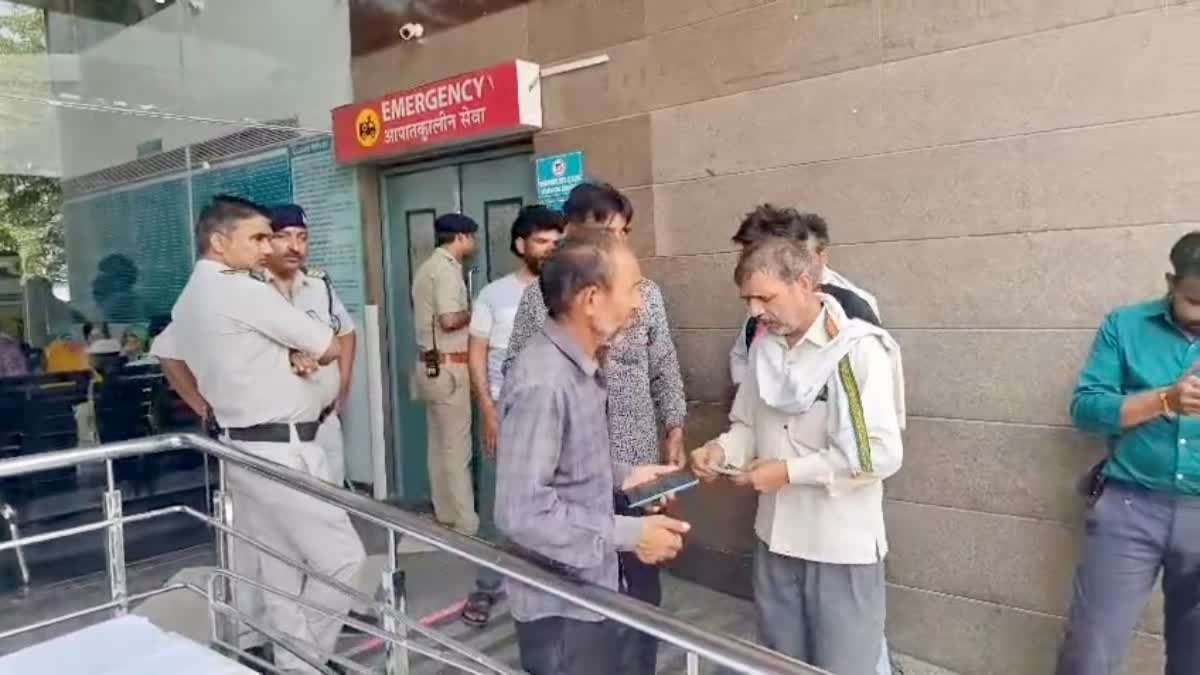 प्रेम प्रसंग के विवाद में बाइक सवार बदमाशों ने की वारदात, पुलिस आरोपियों की तलाश में जुटी