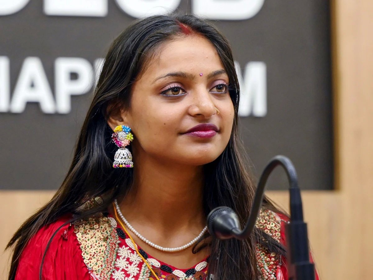 मोनालिसा भोंसले मामले में बिना सुनवाई प्रमाण पत्र बदलने की कार्रवाई खारिज, एडवोकेट जेरी लोपेज ने रखा पक्ष