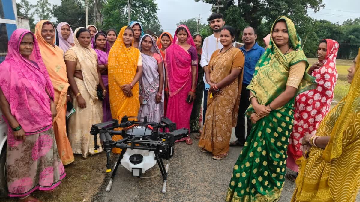 ई-रिक्शा और रीपर मशीन से चमक रही महिलाओं की किस्मत, शहडोल में ग्रामीण अर्थव्यवस्था को मिल रही रफ्तार