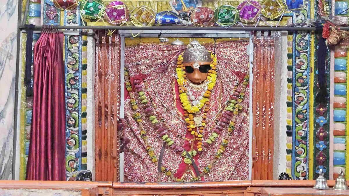डकैतों के आतंक से लेकर चमत्कारी मान्यताओं तक, जानिए शिवपुरी के प्रसिद्ध बलारी माता मंदिर का इतिहास