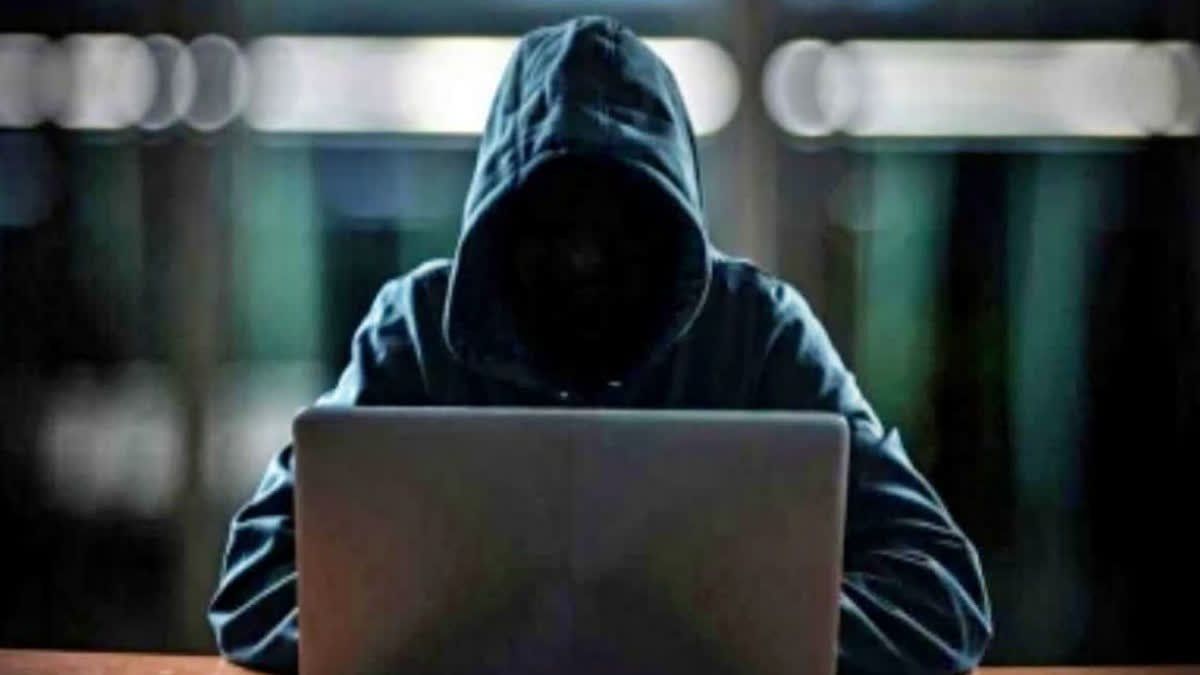 छिंदवाड़ा में एआई से अश्लील फोटो बनाकर ब्लैकमेलिंग, पाकिस्तान और फिलीपींस से आ रहे कॉल