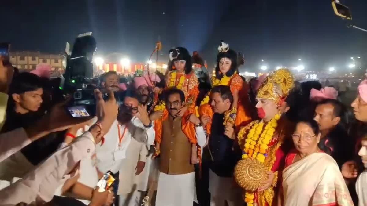 विभाजन के बाद शुरू हुई 74 साल पुरानी परंपरा, जानें नवमी को क्यों मनाया जाता है पंजाबी दशहरा