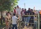 सरकारी स्कूलों की खराब हालत पर युवा कांग्रेस का प्रदर्शन, डीईओ कार्यालय में किया हंगामा