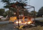 नीमच-महू हाईवे पर 4 किलोमीटर लंबा जाम, आरटीओ कर्मचारियों की मनमानी के खिलाफ भड़के ट्रक ड्राइवर्स