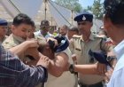 सेवा संकल्प दिवस के लाइव प्रसारण के दौरान बवाल, पुलिस ने मानसिक रूप से कमजोर बताए जा रहे युवक को पकड़ा