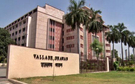सहायक ग्रेड-3 प्रमोशन के नए नियम जारी, CPCT और 45 वर्ष से अधिक उम्र वालों को मिली बड़ी राहत