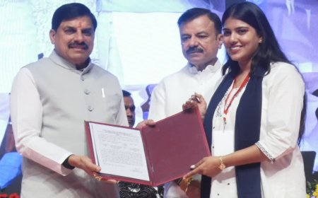 दीपावली से पहले अनुकंपा अभ्यर्थियों को बड़ी राहत, भोपाल के रवींद्र भवन में सीएम मोहन यादव ने सौंपे नियुक्ति पत्र